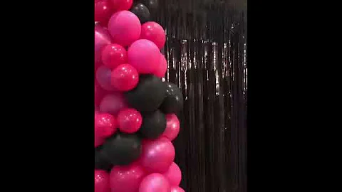 Organic balloon columns balloon chandeliers and organic balloon freestanding