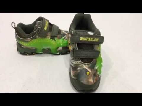 Светящиеся 3D кроссовки «Dinosoles» TRICERATOPS green