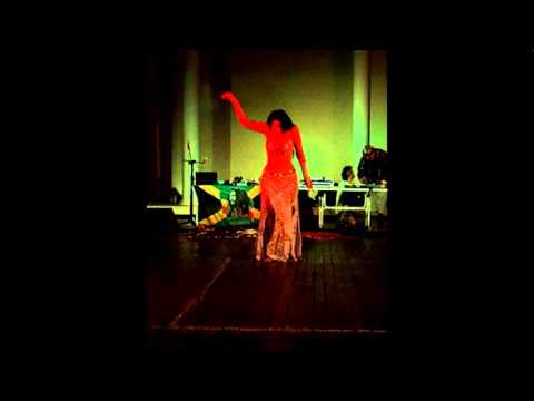 VALENTINA DEMETRIOU BELLY DANCE PERFOMANCE MUSIC FESTIVAL 2014 LARNAKA CYPRUS