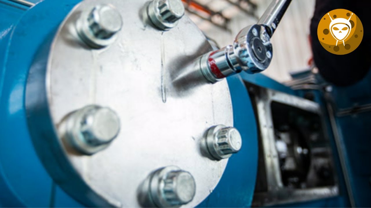 How to use a Torque Wrench | Torque Wrench Working and Calibration | Industrial Knowledge Series