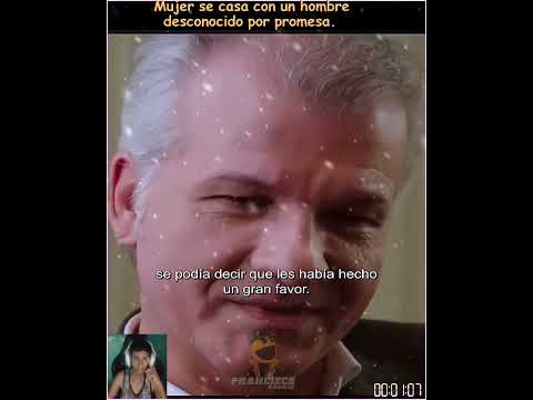 Mujer se casa con un hombre desconocido por promesa.