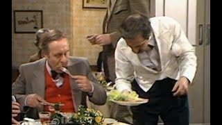 Fawlty Towers: Complaining about the waiter