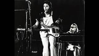Wings - 1882 - Live in Arles, France - 13th July 1972