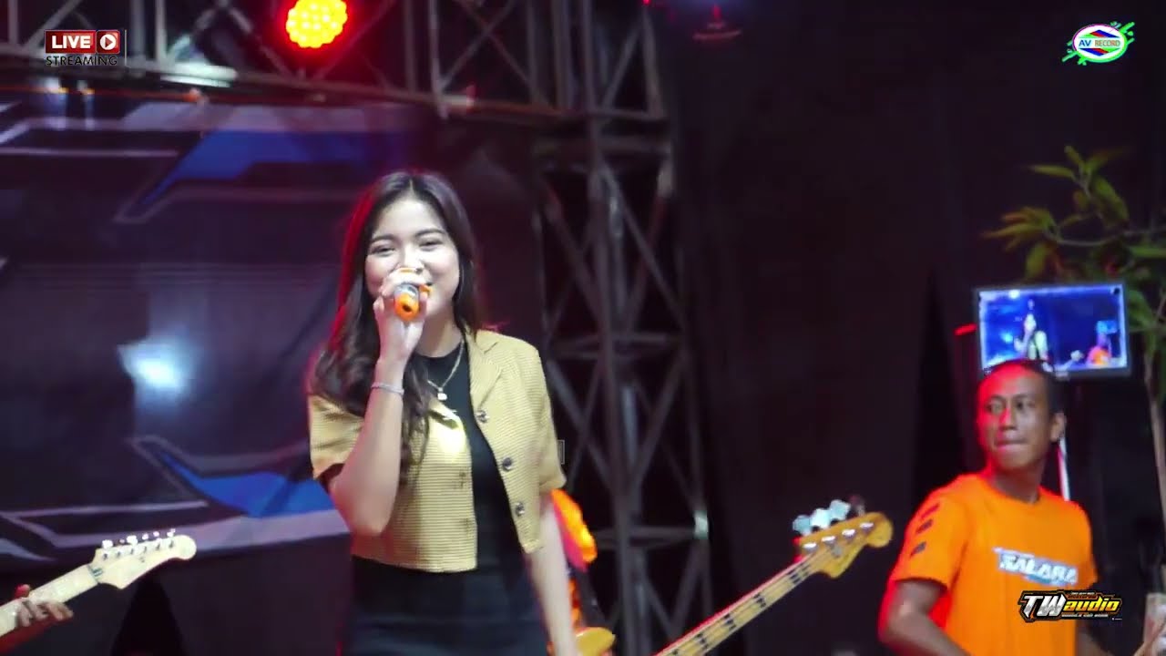 Dinda Teratu// Lamunan  ... SAGARA... Sak Josse // Live Bopong - Kandangan - Purwodadi