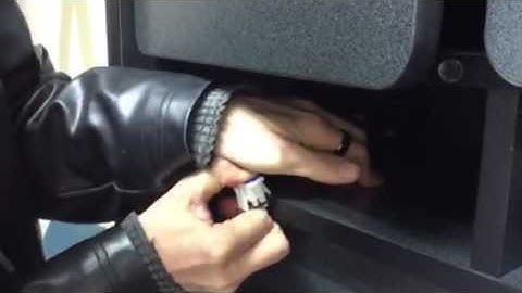 Trying to damage connector