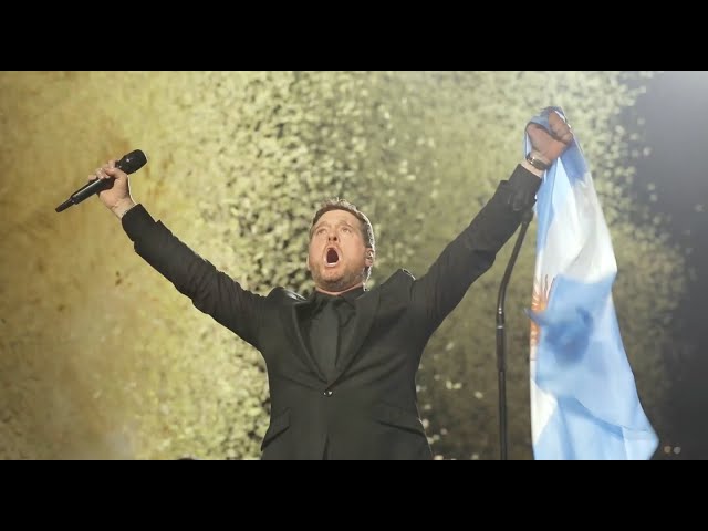 Michael Bublé - Argentina Tour (Anniversary Recap Video) class=