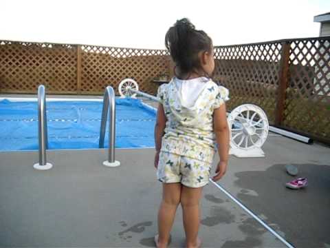 Mikayla Sings The Ting Tings