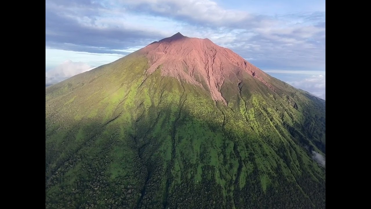 Zohd Dart XLE, longrange to Kerinci mountain peak (5/01/2026) 