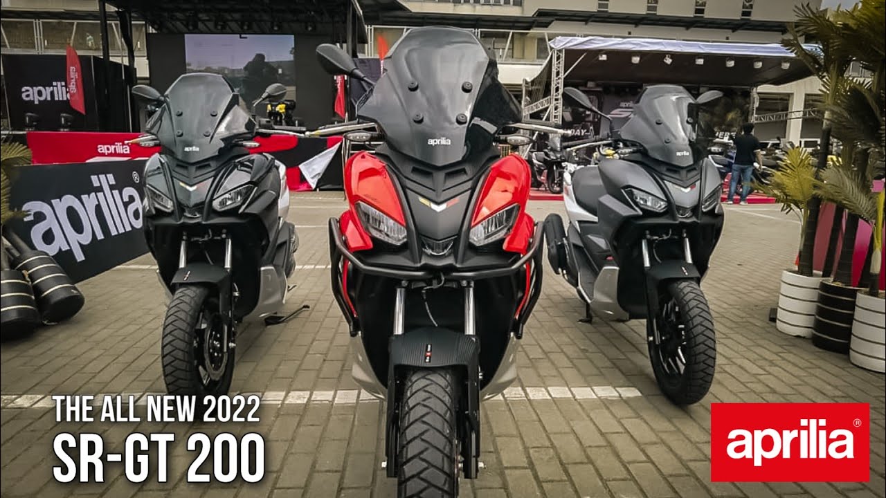NEW APRILIA SR GT 200 AND RSV4 1100 2022 | TEST RIDE | TEASER - YouTube