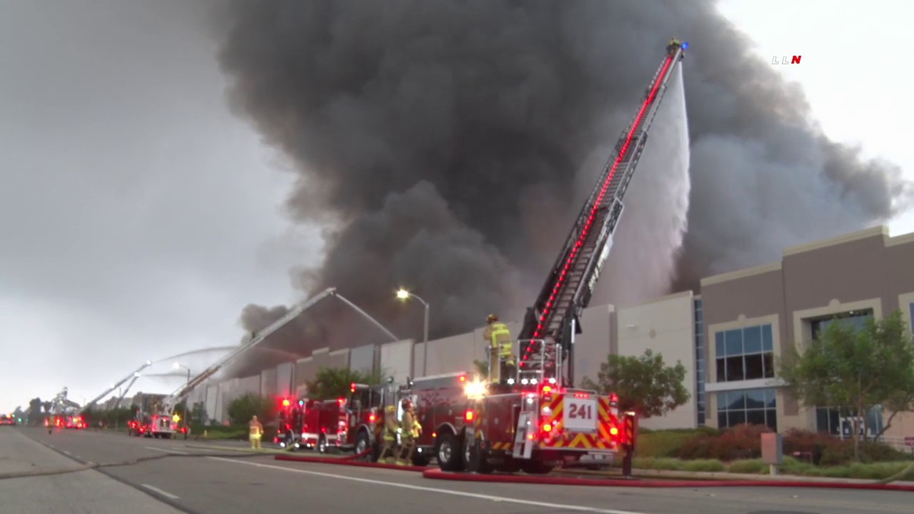 Amazon Distribution Center Goes Up In Flames Part 2 Redlands 6 5