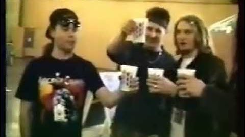 1991 clash of the titans Mike Starr, Layne Staley, Sean Kinney, Alice with Megabreath