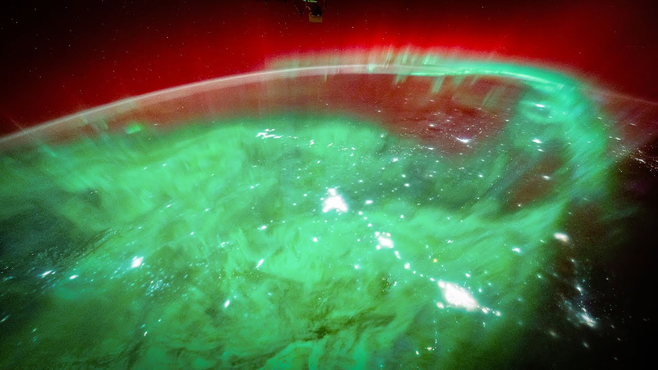 ISS Timelapse - New Year's Day Auroras (01 Jan 2025)