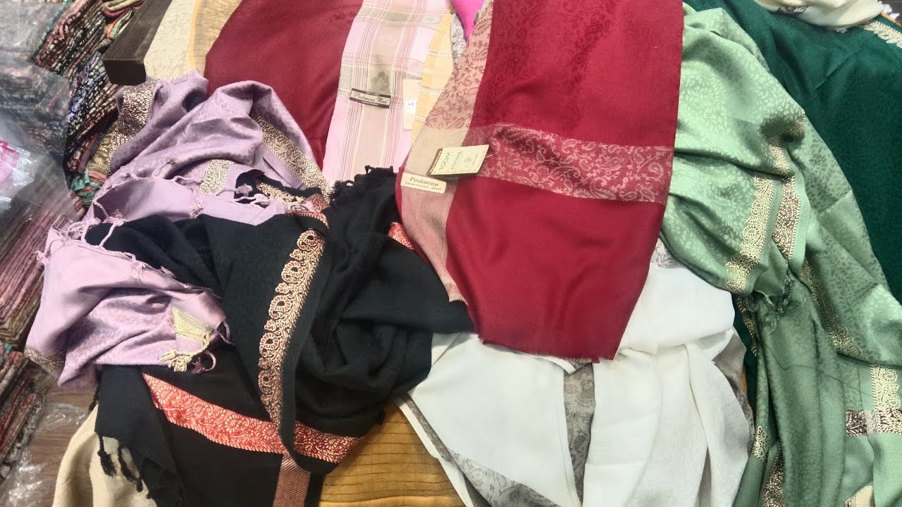 Big SALE on woolmark pashmina SHAWLS stock CLEARNCE sale on purewool warm kashmiri shawl☎️7696516674