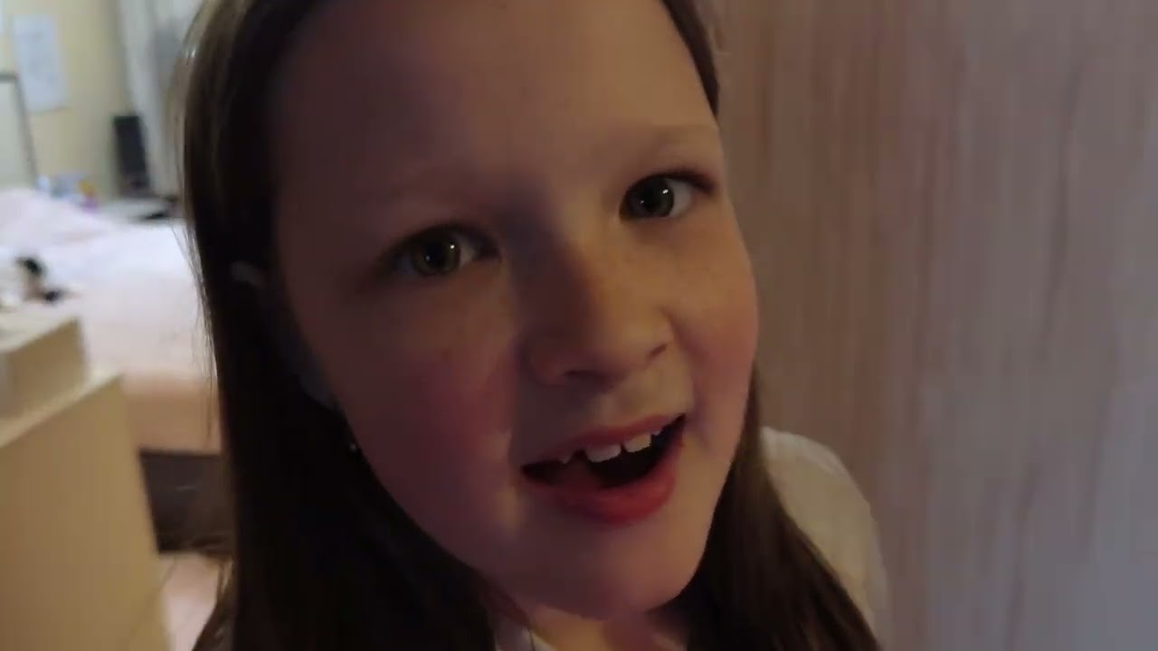 Reels - наша первая встреча с моей любимой кошечкой :)