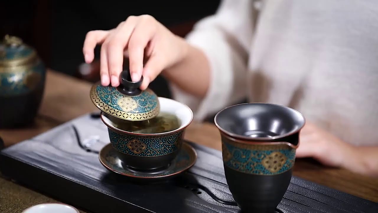 ชุดชงชาจีนญี่ปุ่นเครื่องเซรามิคหรูหรา กาชงชาโบราณ แก้ว ดื่มในบ้านสำนักงานต้อนรับแขก ของขวัญ 古韵