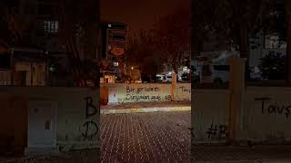 Sakiler - Dünyadan Uzak