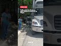 🚨 Tráiler pierde los frenos en pleno bloqueo de maestros en Chiapas
