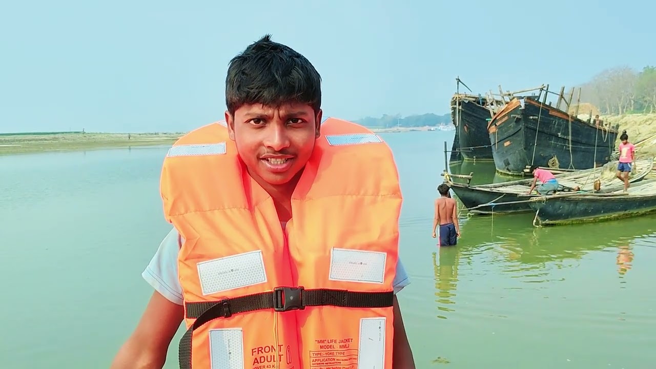 নদীর ব্লক ভিডিও