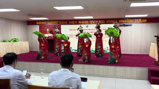 Múa tại hội nghị ngày quốc tế NCT 2926 phường Dương Nội