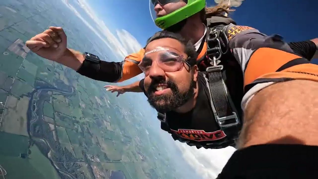 Alberta Skydive Central (Freefall 3, Skyvan Boogie, Tandem Line Twists)