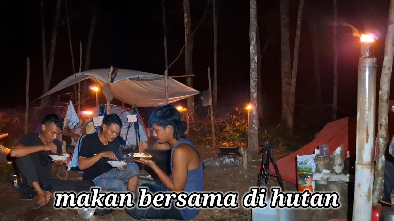 Bermalam tidur nyenyak di tenda yang hangat