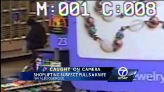 Shoplifting Suspect Pulls a Knife
