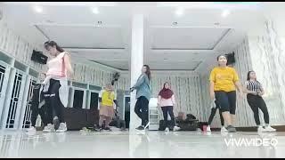 ANTARA NYAMAN DAN CINTA| KREASI DANGDUT| ZUMBA| ZUMBA DANCE |DANGDUT FITNESS