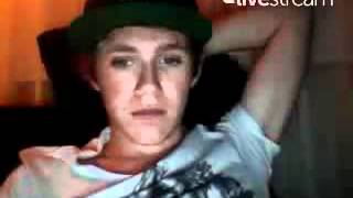 19.06.12 Niall 'twitcam'