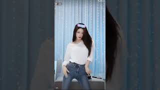 尹素婉20220708203200