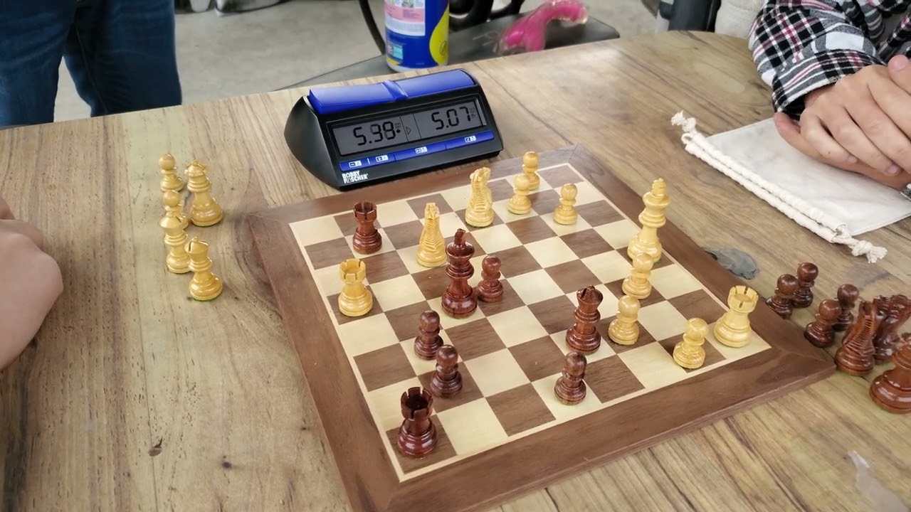 Master Your Moves with the WE Games Staunton Chess Set and Bobby Fischer Chess Clock! 