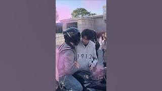 I think I prefer him, I'm sorry 🤭 #bl #boyslove #kleyttonherivelto #blseries #bledit #lgbt #lovekiss