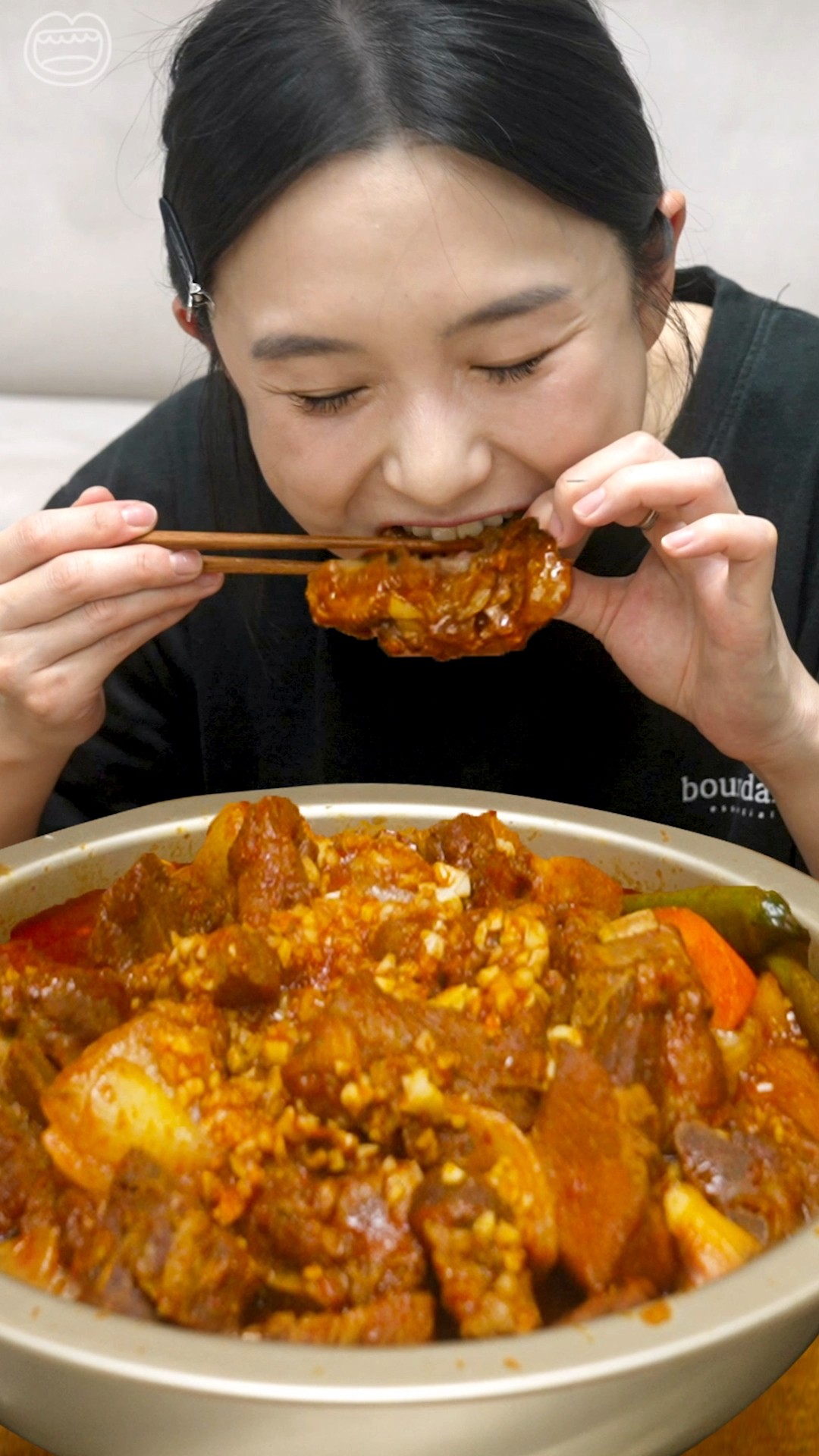 스트레스 확 풀리는 매운돼지갈비찜
