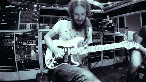 Guthrie Govan - Regret #9 - Guitar Solo