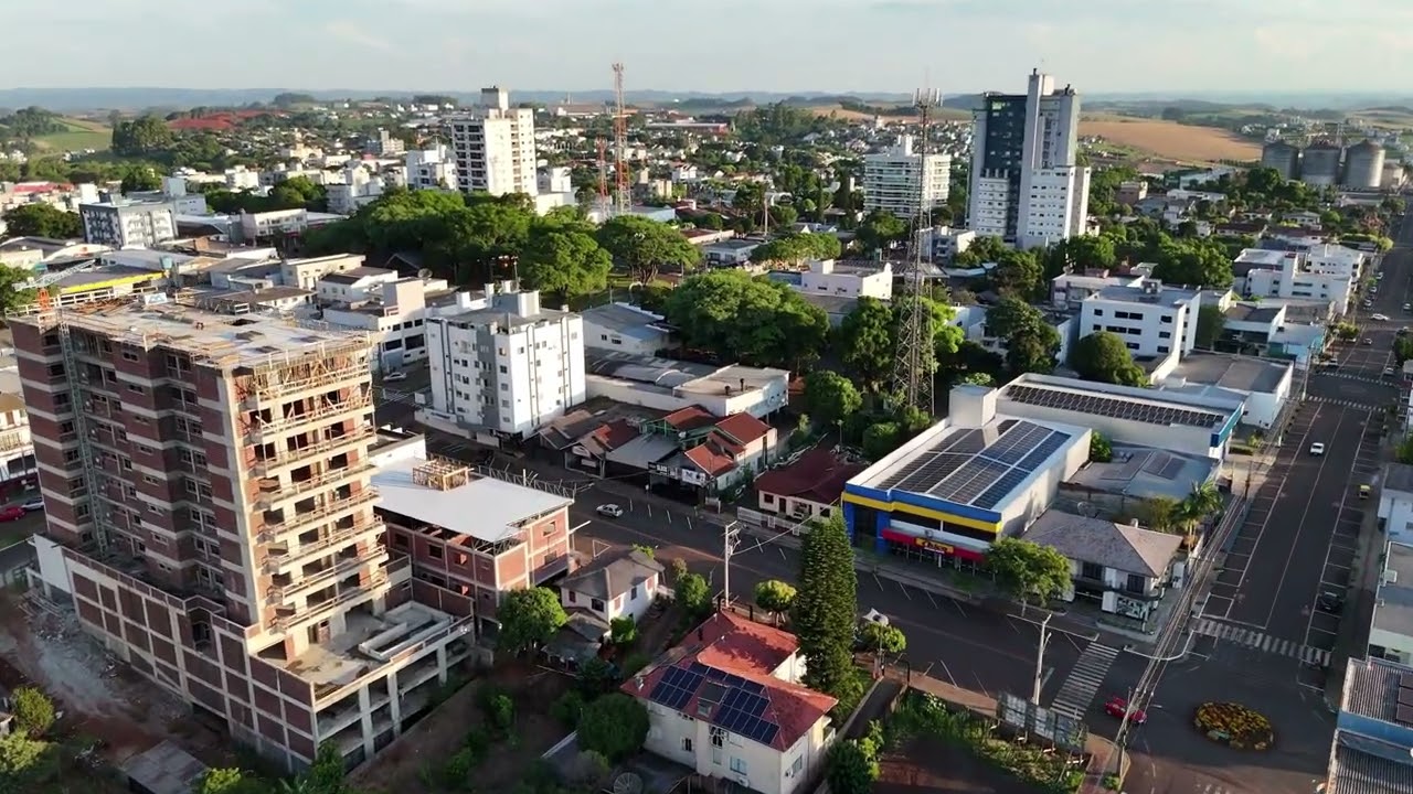 Pinhalzinho vista de cima .. voo de drone DJI mini 4 pro
