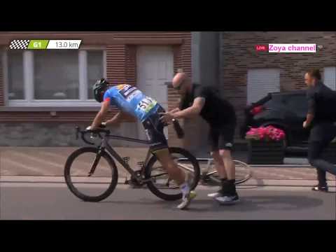 BinckBank Tour 2017 - Stage 7 - Peter Sagan Changing Bike