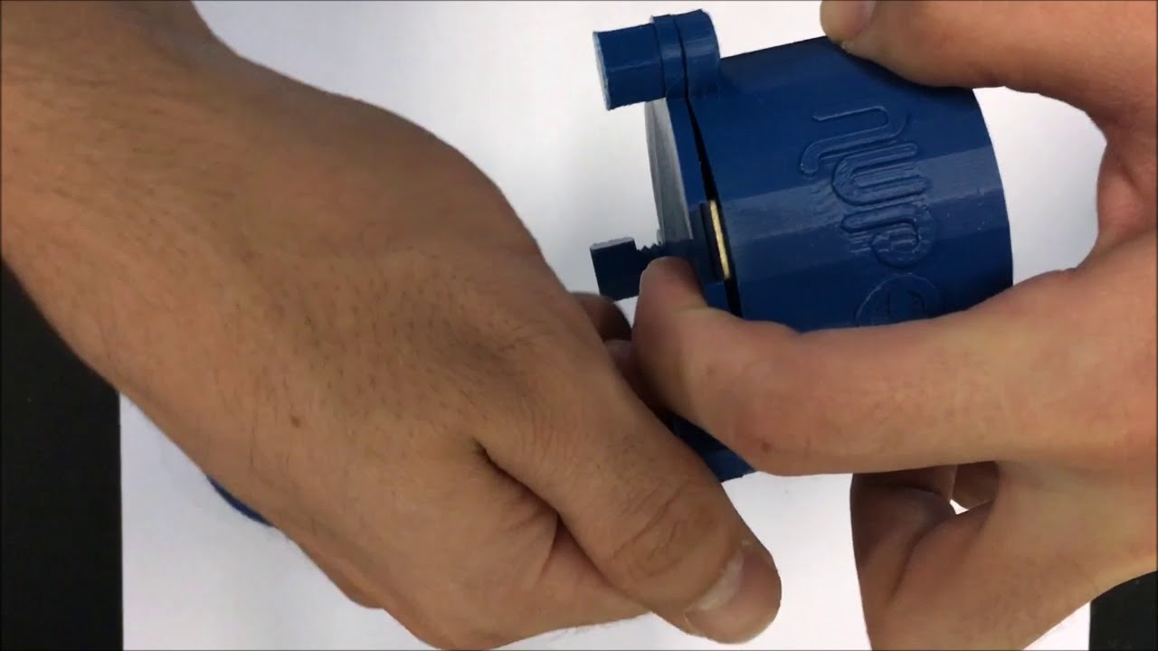 Batch injection analysis 3D printed cell. - YouTube
