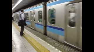 Ｅ２３１系８００番台　普通　東西線