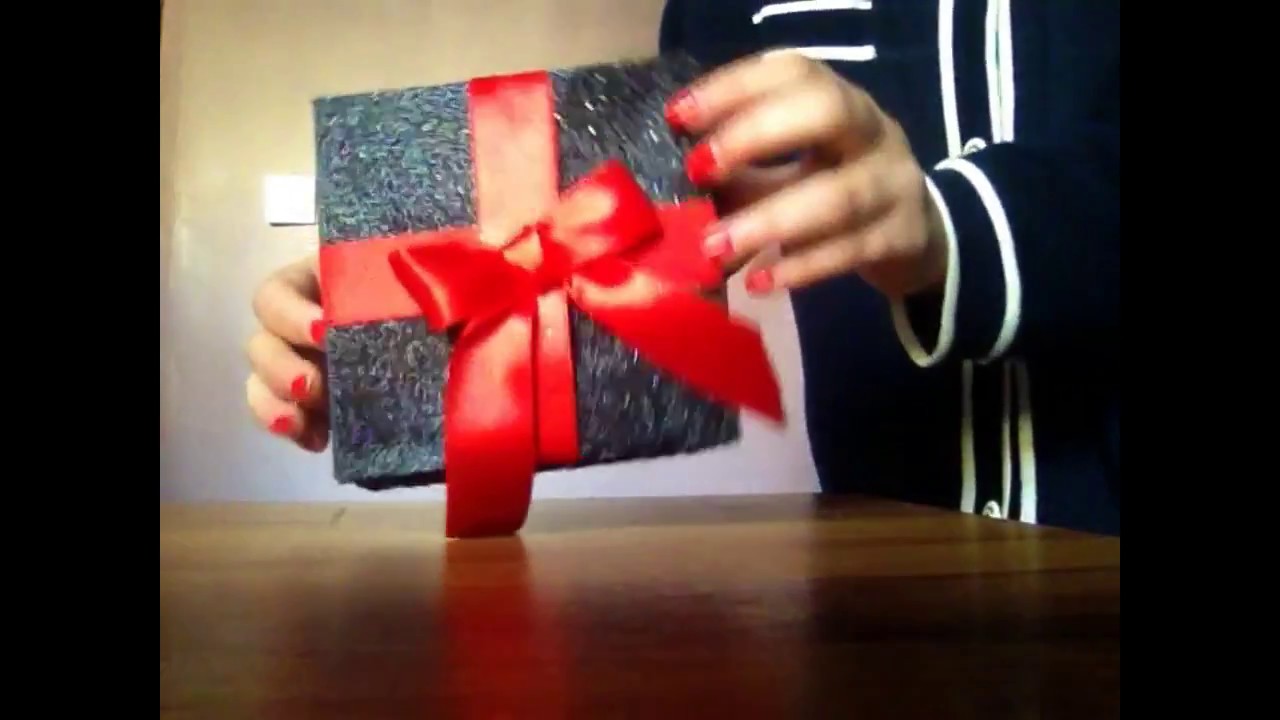 طريقة صنع صندوق المفاجآت الرائع Explosion Box Tutorial Diy Youtube