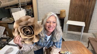 Paper flowers. Card stock @VintageMakeoverswithMelanie
