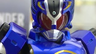 S.H.Figuarts - Kamen Rider Gatack & Gatack Extender （真骨彫製法