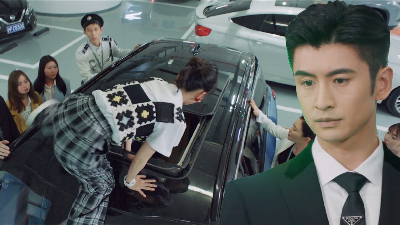 👸【MOVIE】萌娃被鎖在車裡，女孩見義勇為救下他，一旁的霸總對她心生好感！#好看中国电视剧 #爱情