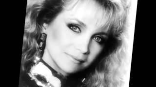 Watch Barbara Mandrell Holdin On to The Love I Got video