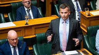"If this guy opened a funeral parlour, nobody would die" Seymour on fire as COVID report is unveiled