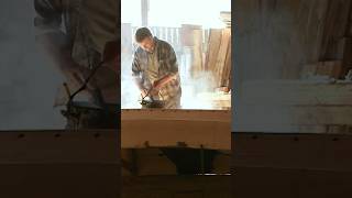 Traditioneller Schutz für ein Holzboot #traditional