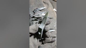 mẫu mũi đinh đúc - dụng cụ trèo cây vh