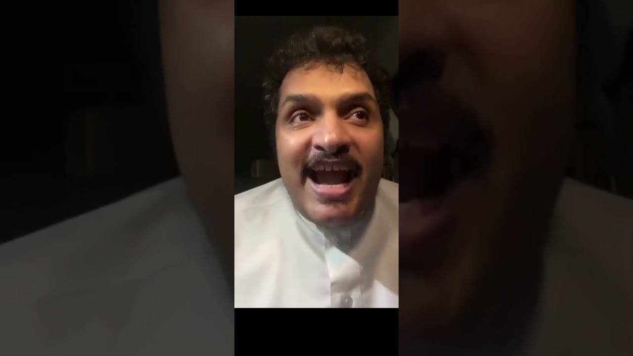 المتصل  يشهر حسن الصبحان انه يدخن