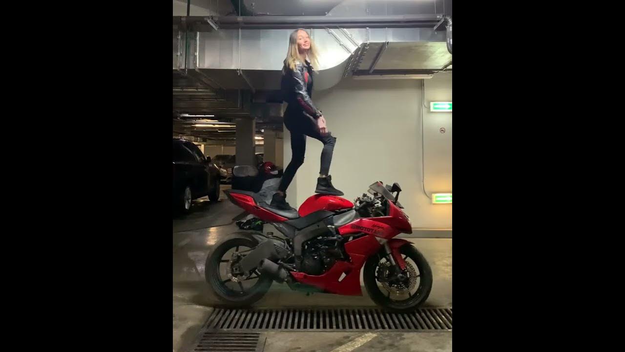 Девушка Влада 1000rr новая