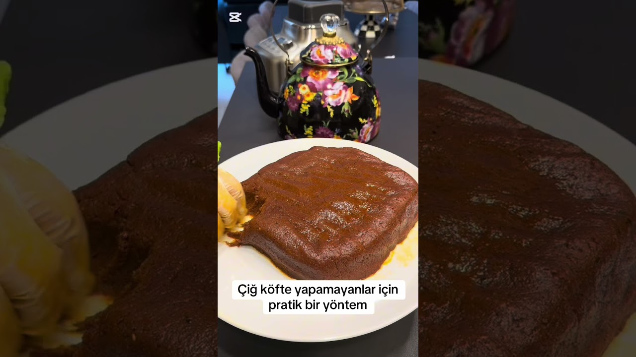 Çiğ köfte yoğurmayı bilmeyenler için çok pratik bir yöntem #pratiktarifler #yemektarifleri #çiğköfe Çiğ köfte yoğurmayı bilmeyenler için çok pratik bir yöntem #pratiktarifler #yemektarifleri #çiğköfe