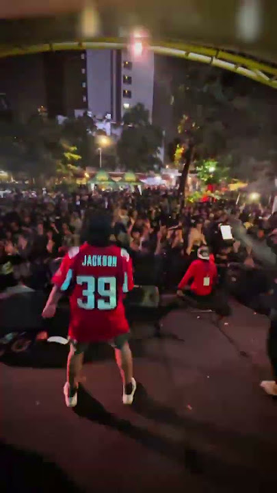 Madley kopi dangdut   datanglah kepadaku             #reggae  #vespajakarta  #acaravespa
