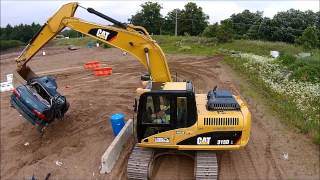 Extreme Sandbox  Dueling Excavators